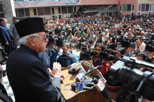Srinagar: National Conference (NC) president Farooq Abdullah addresses during a party programme at Nawa-e-Subha Complex in Srinagar, on March 29, 2016. (Photo: IANS)